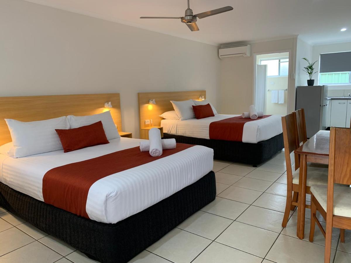 Tin Can Bay Motel Dış mekan fotoğraf